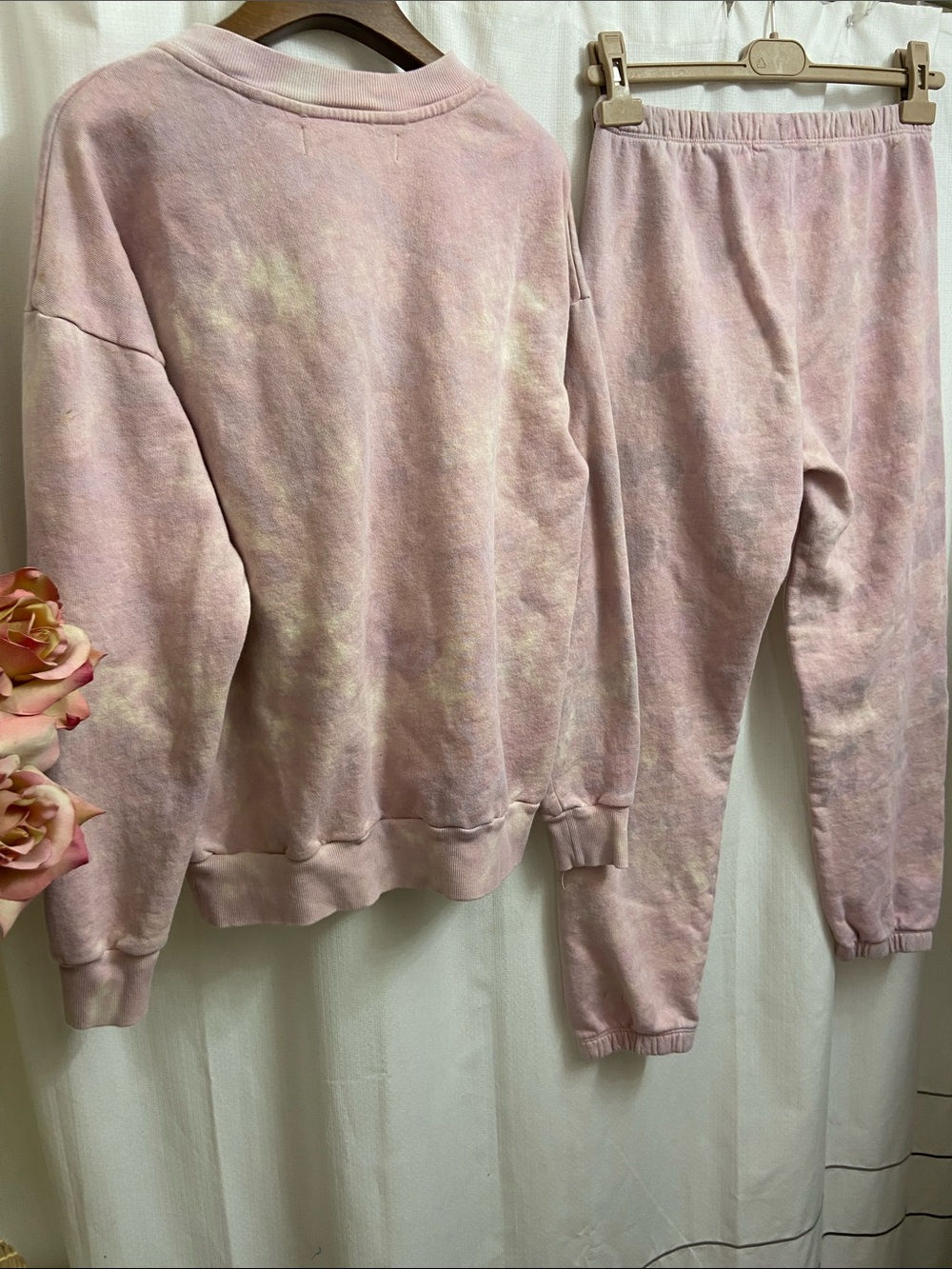 SPRWMN Pink Rose Tie-Dye Crewneck Sweatshirt and Sweatpants Set - Picture 7 of 9